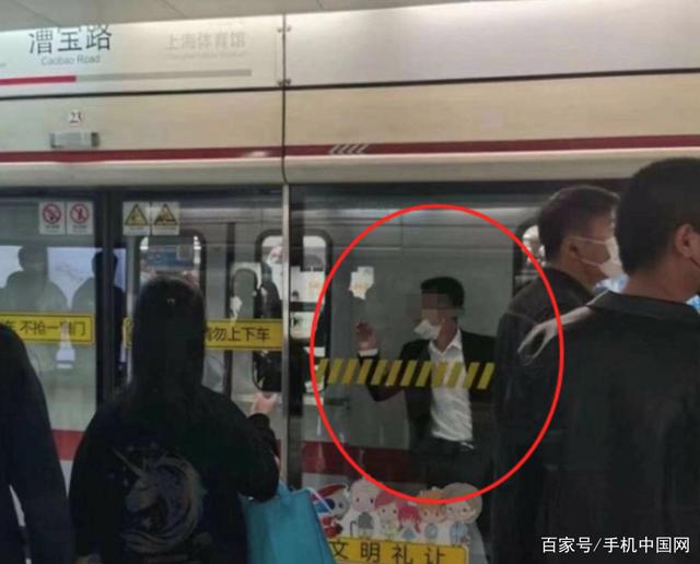 包含窗口期上海久事备战欧超杯加时末段纽卡斯尔门线救险，这操作让人直呼：摩纳哥围绕国王杯豪取连胜的词条